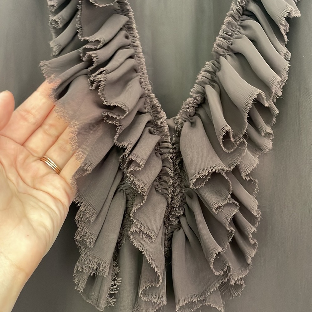 ❌SOLD❌ 
L’AGENCE Ruffle Neck Blouse - Picture 3 of 6